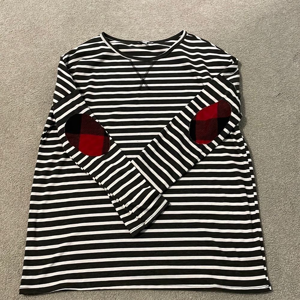 White birch XL long sleeve with elbow patches